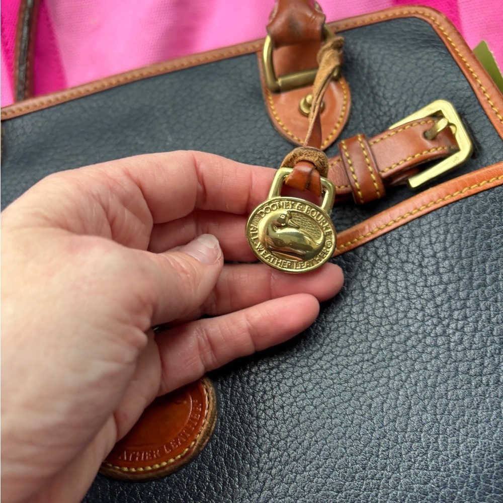 Vintage Dooney & Bourke Black and Brown Leather Satchel excellent condition - Picture 12 of 13